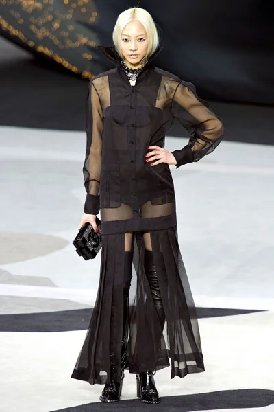 Look 79